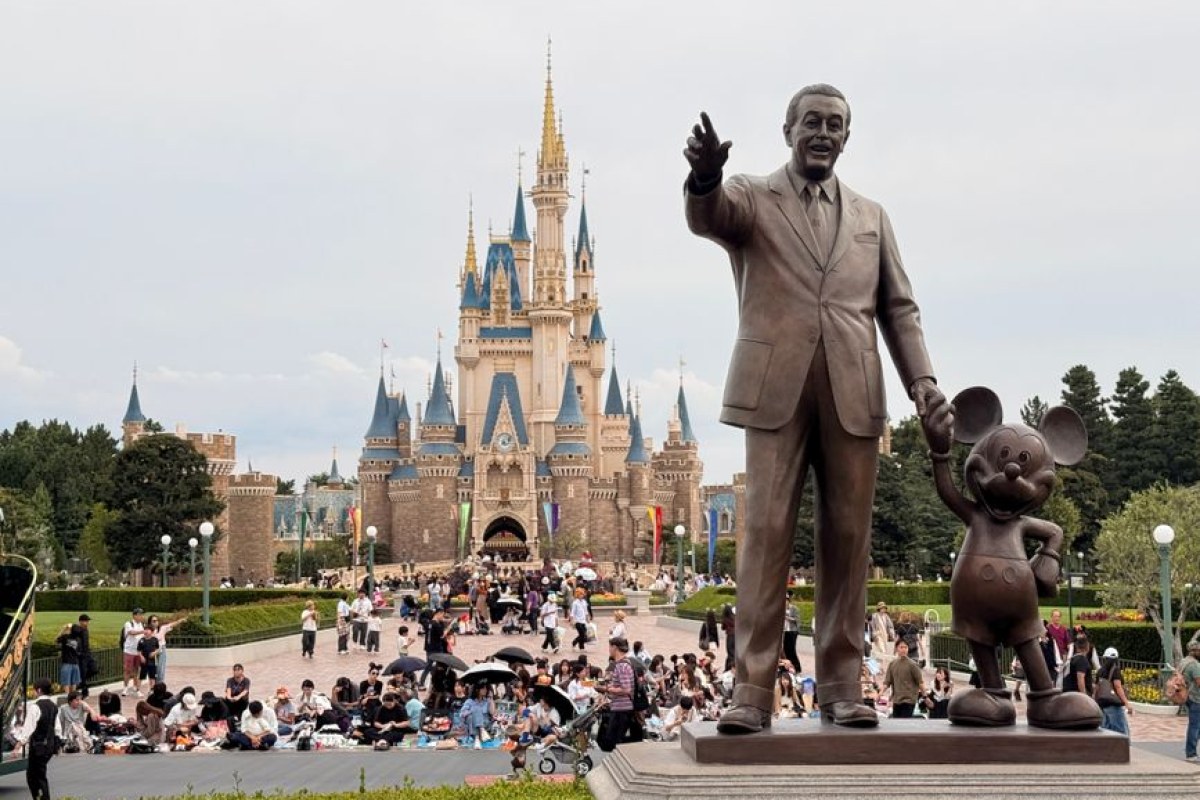 Disney animation smartphone