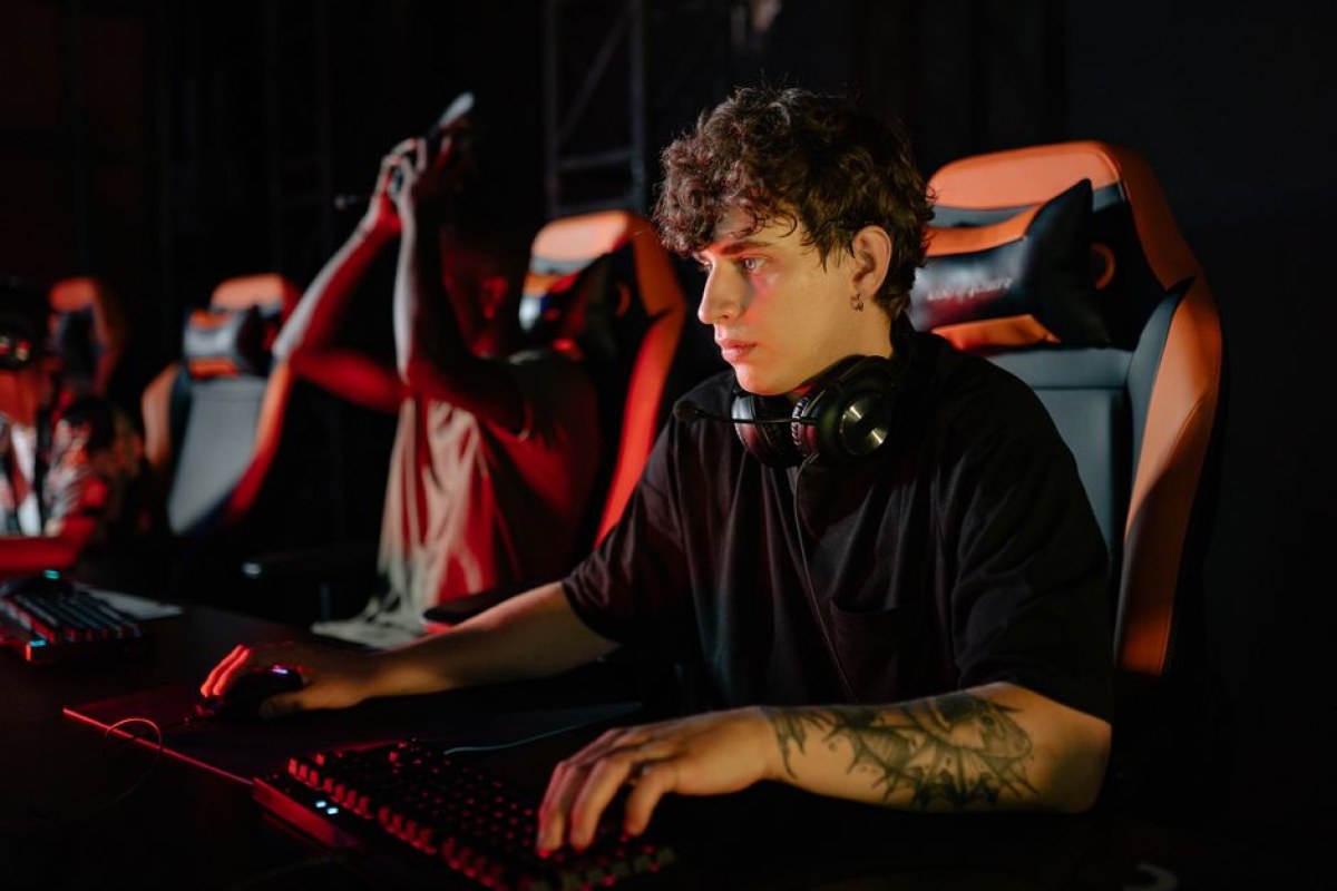 esports player gaming setup