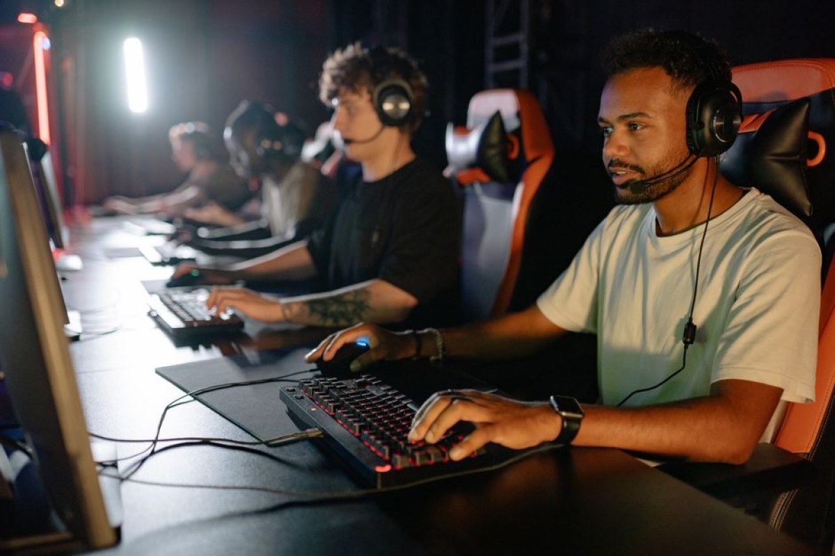 gaming headphones