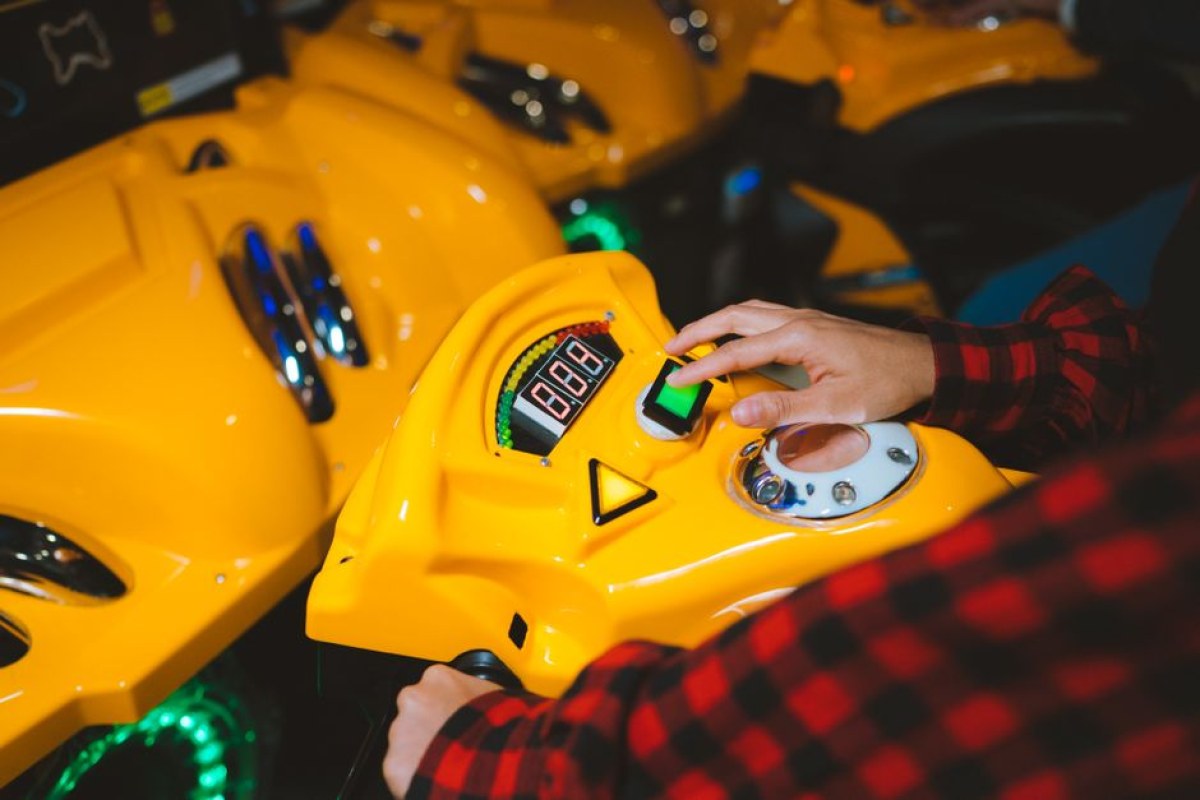 arcade train game