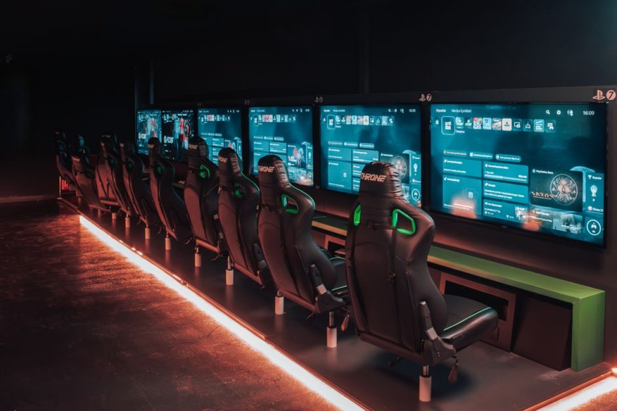 Xbox Halo social media