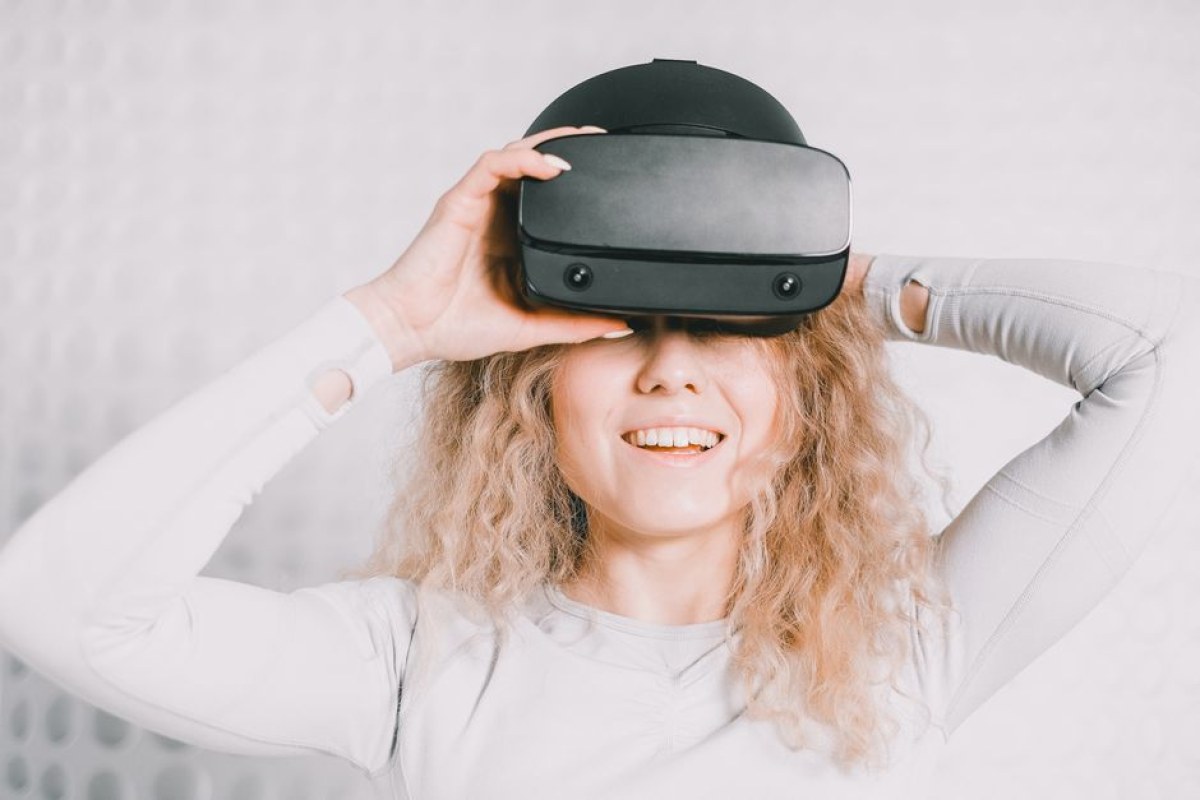 VR headset